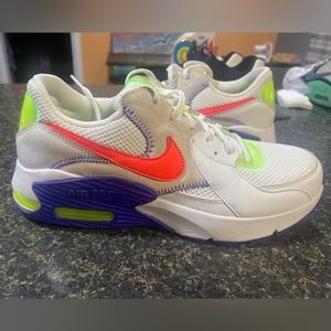 New like Nike air max tennis shoes size 8.5
